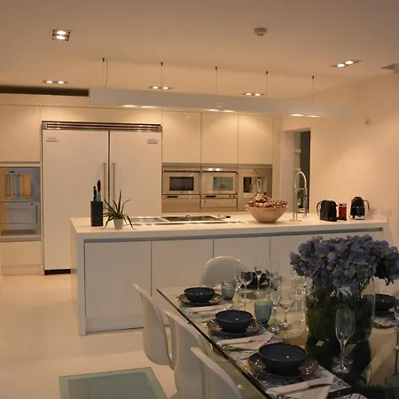 Bianca Amaizing View Design 10 Min Walk From Beaches 빌라
