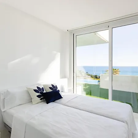 Bianca Amaizing View Design 10 Min Walk From Beaches Villa *